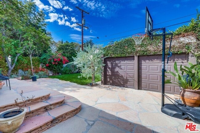 Building Photo - 1249 Ethel St