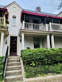 Building Photo - 3314 Ellwood Ave