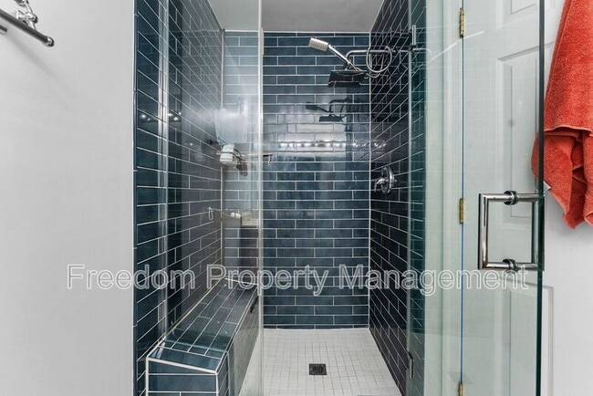 Building Photo - 15305 Brazil Cir