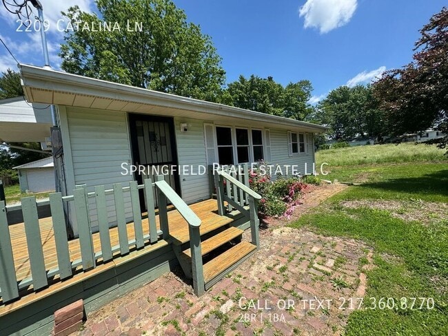 Primary Photo - 2209 Catalina Ln