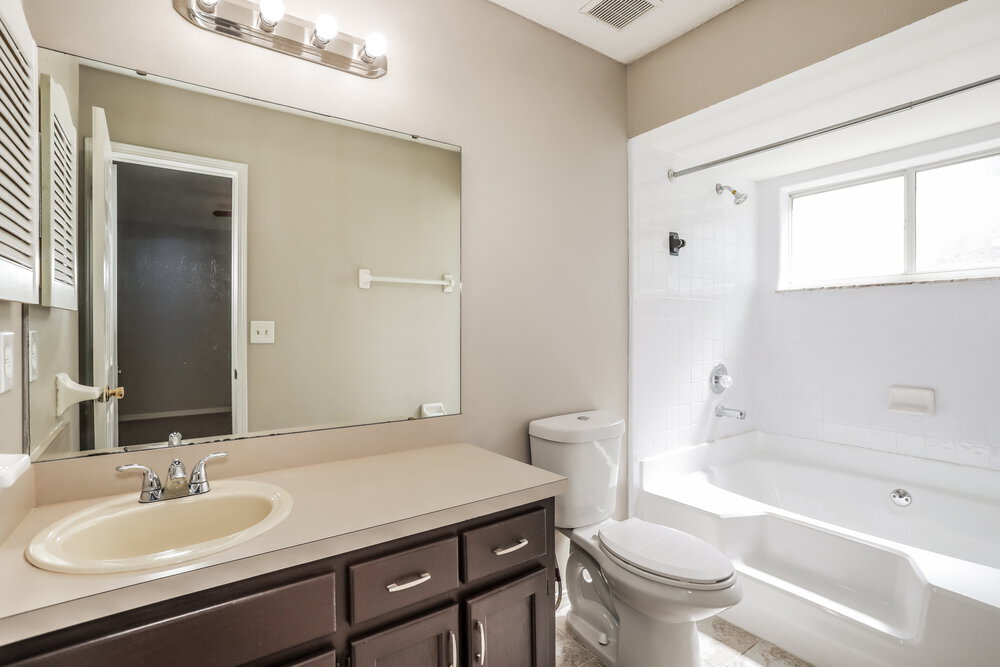 Building Photo - 1903 Farm Way