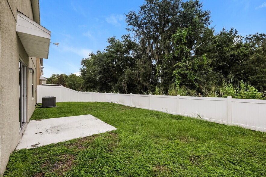 Building Photo - 1806 Greenwood Valley Dr