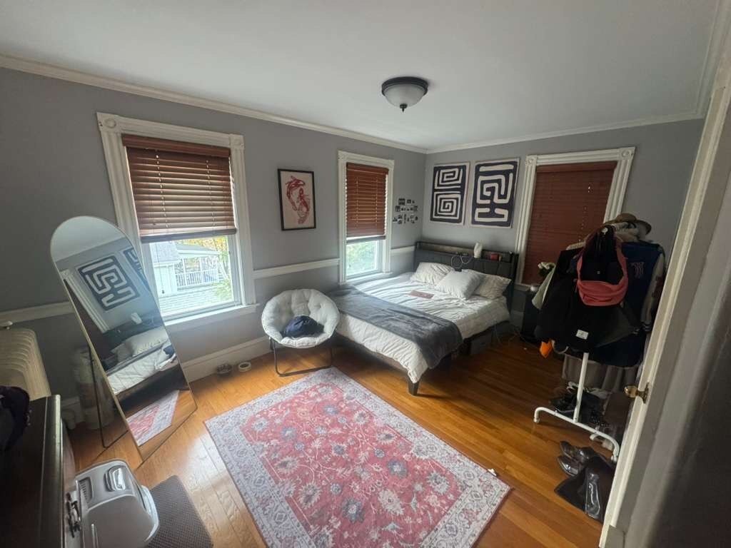 Building Photo - 54 Olney St