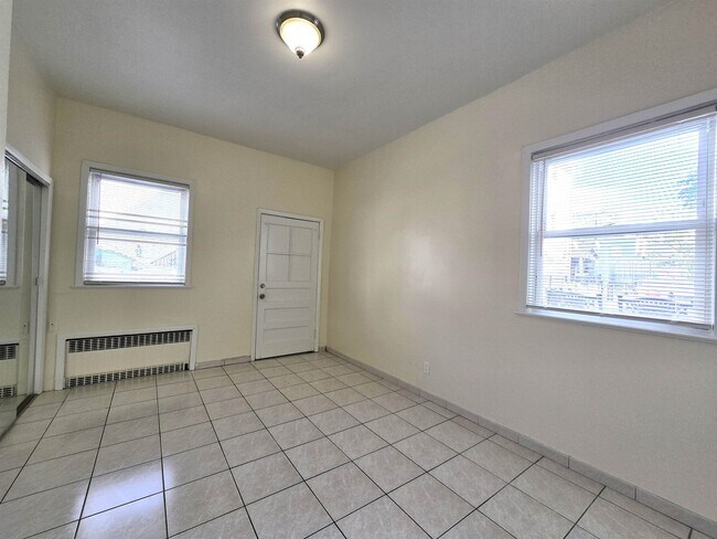 Building Photo - 6708 Newkirk Ave