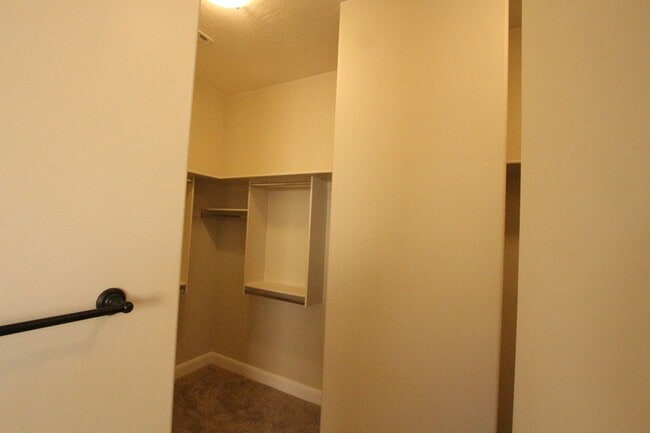 Building Photo - Move in Ready - Sand Hollow and Dunes Retreat