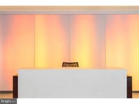 Building Photo - 1900-24 Arch St