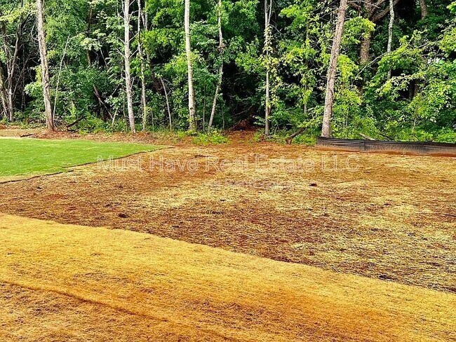 Building Photo - 1459 Cannan Mountain Dr