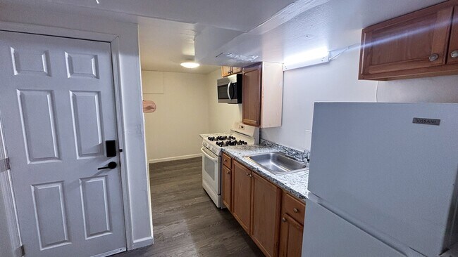 Building Photo - 4101 Audrey Ave