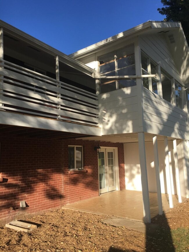 Building Photo - 10341