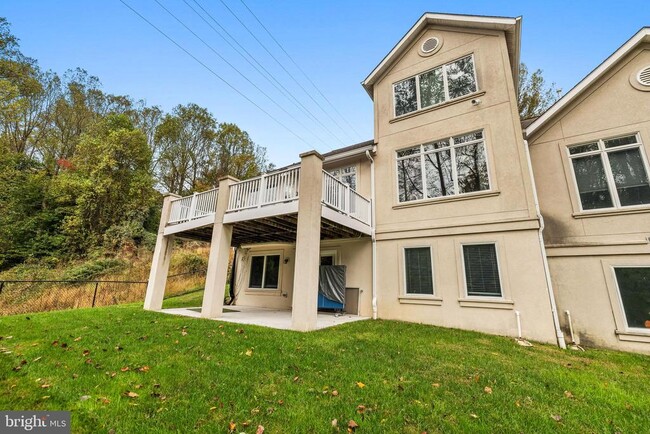 Building Photo - 6716 Newstead Ln