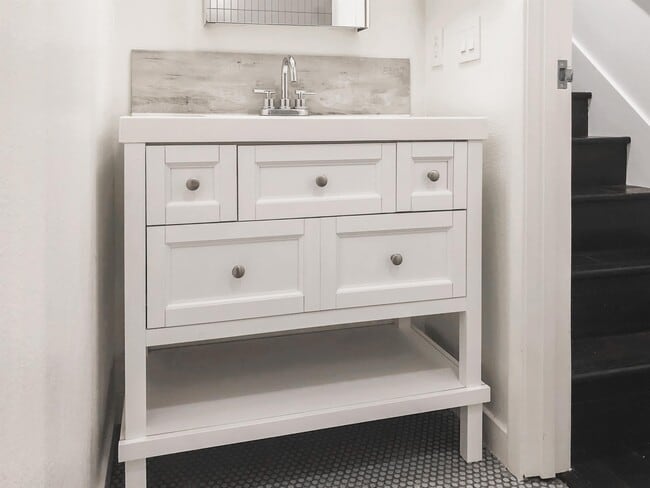 Building Photo - 1944 State St