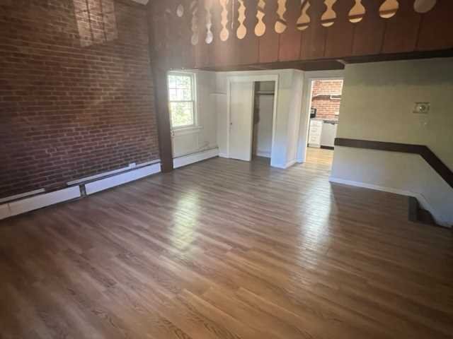 Building Photo - 153 Academy St