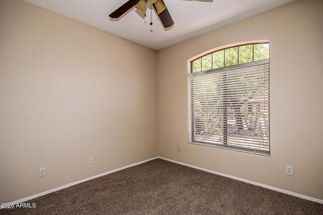 Building Photo - 2461 W Muirfield Dr