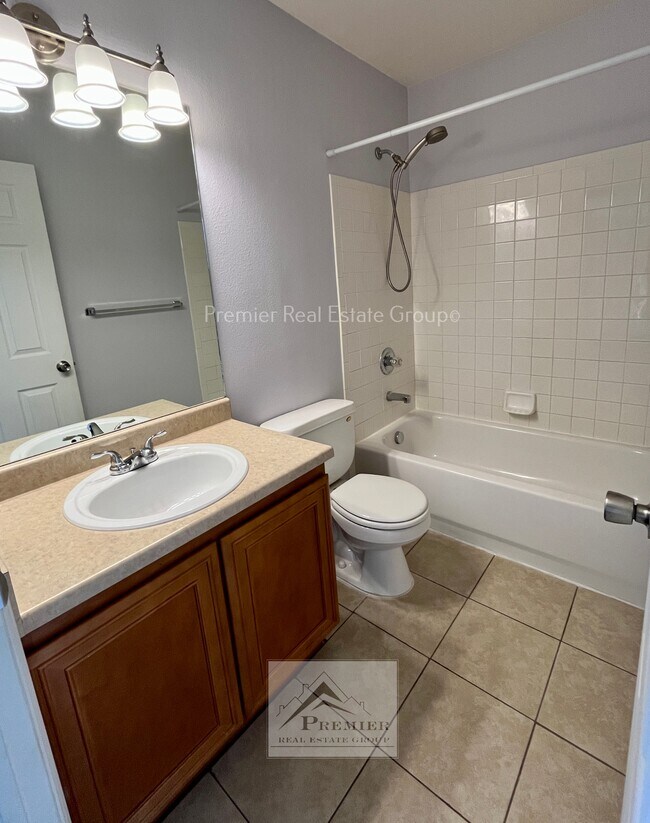 Building Photo - 7722 Barn Owl Dr