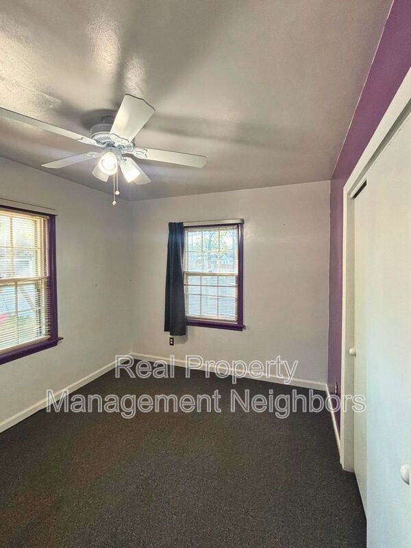 Building Photo - 3466 McCracken St
