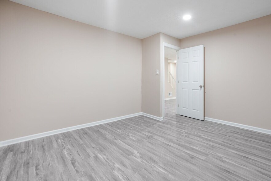 Building Photo - 3671 Waterwheel Sq