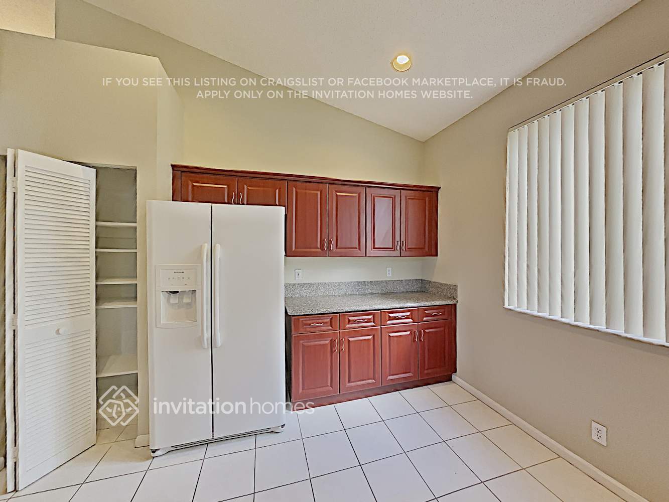 Building Photo - 5534 Lake Tern Pl
