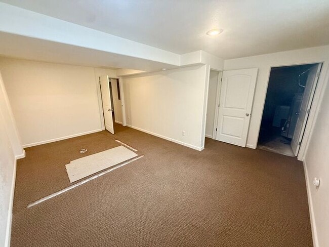 Building Photo - Well Maintained 4 Bed, 3 Bath Home in Anderson Farm!