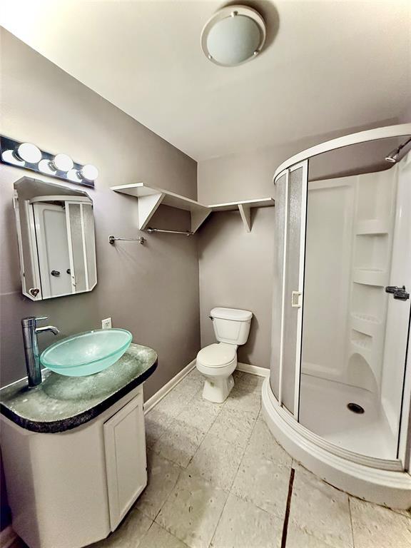 Building Photo - 423 S Main St