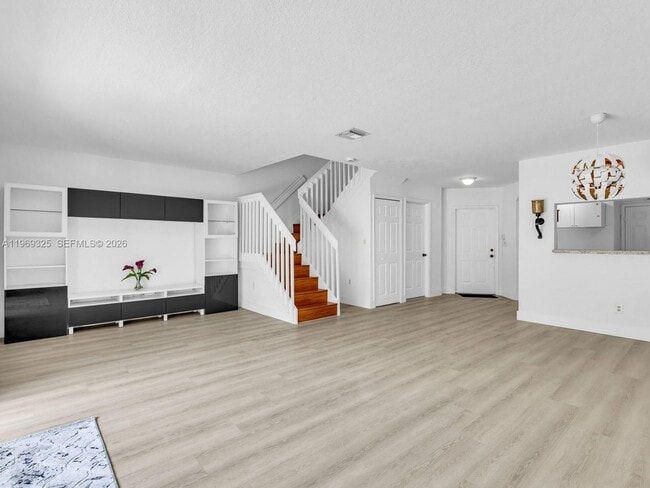 Building Photo - 11512 NW 48th Terrace