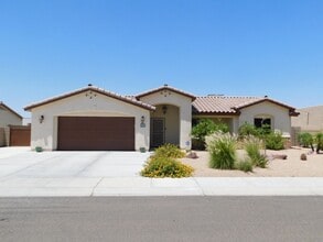 Building Photo - 3 BED 2 BATH IN ESTRELLA!