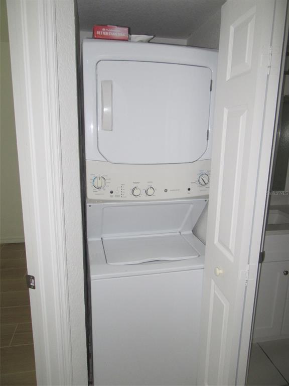 Building Photo - 25050 Sandhill Blvd