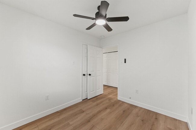 Building Photo - 5406 Firefly St