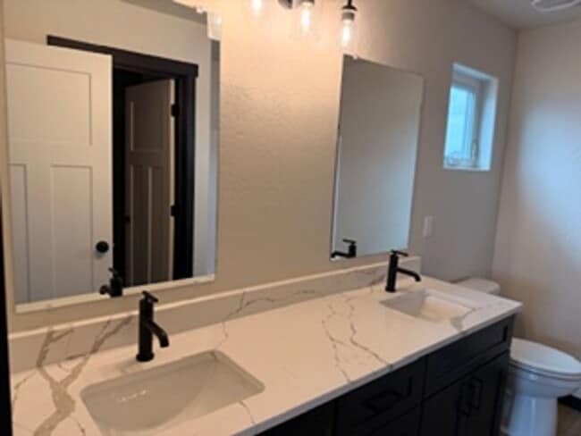Building Photo - 6170 Ballantree Lp