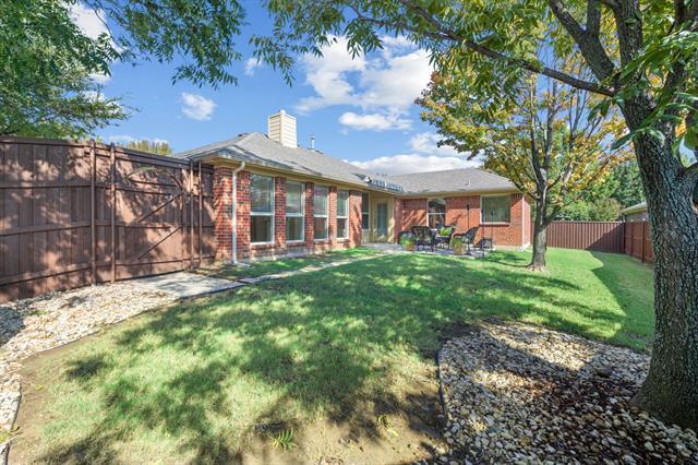 Building Photo - 6005 Parkplace Dr