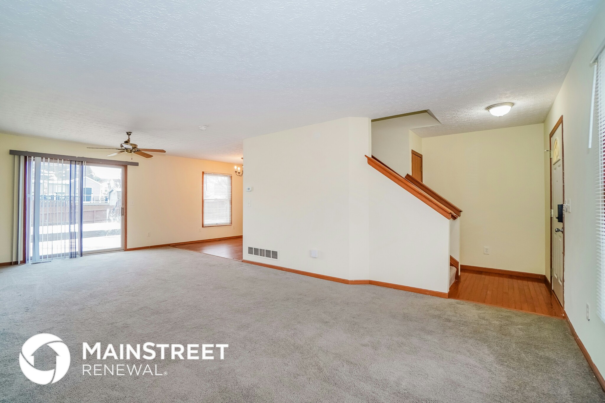 Building Photo - 2672 Fernwood Ave