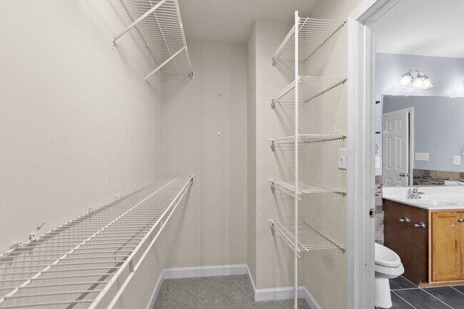 Building Photo - 269 Declaration Dr