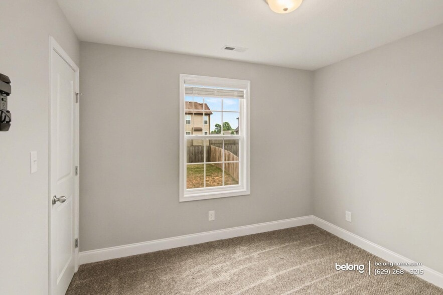 Building Photo - 750 Banister Dr