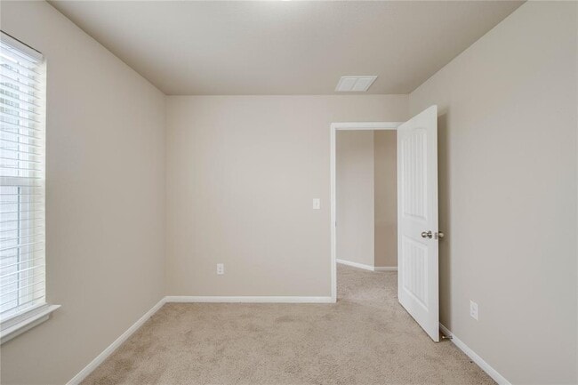 Building Photo - 2908 Tilmon Ln.