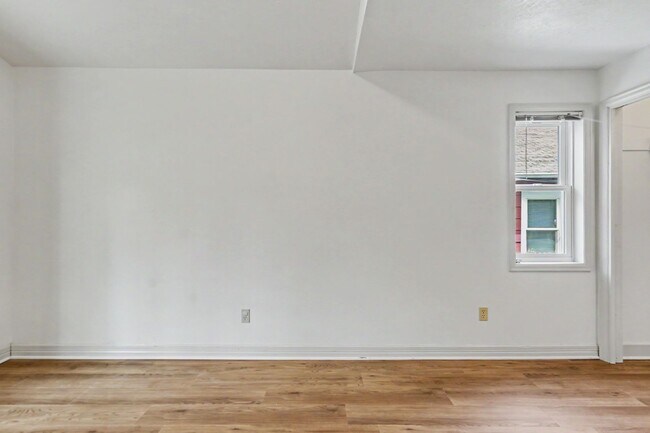 Building Photo - Winter Duplex - VPM215153W-4