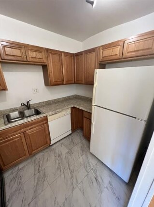 Building Photo - Spacious 2BR/2BA Condo in Suitland – Available Now