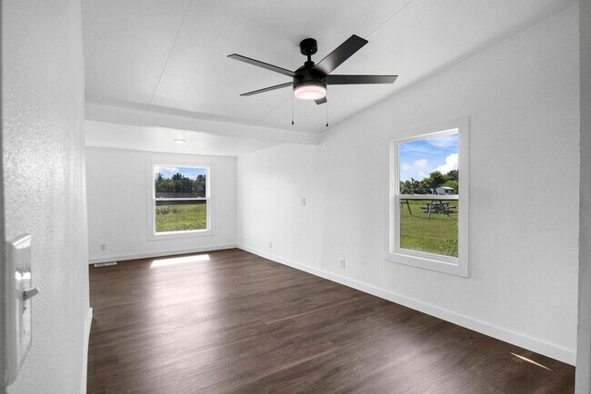 Building Photo - 17982 CR 4104