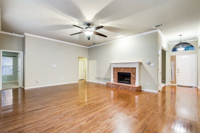 Building Photo - 1331 Capstan Dr