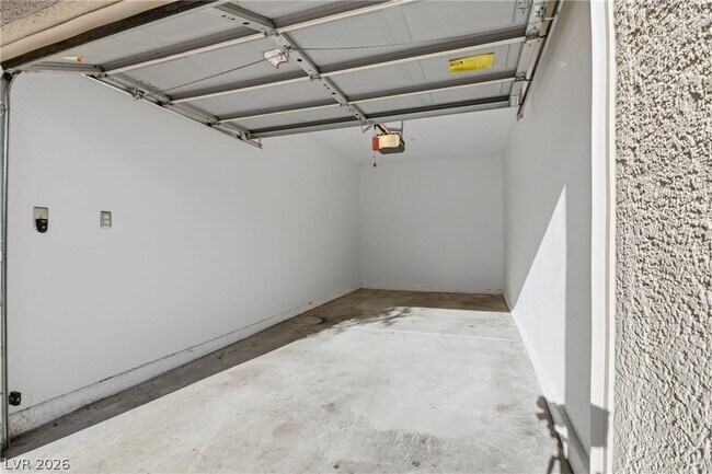 Building Photo - 7143 S Durango Dr