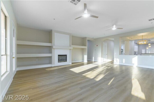 Building Photo - Amazing single story 3-bedroom home with A...