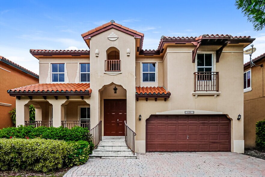 Primary Photo - 15251 SW 26th Terrace