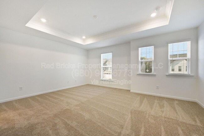 Building Photo - 2124 Cobble Ct