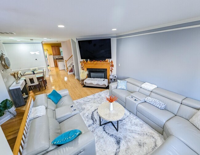 Building Photo - 47 Mallard Pl