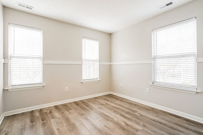 Building Photo - 4409 Cobble Creek Ln