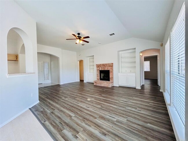 Building Photo - 18001 Worley Dr
