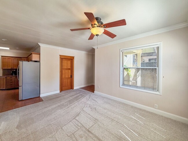 Building Photo - Charming 2BR/1BA in San Diego Available Now!