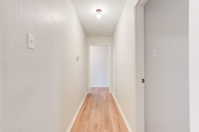 Building Photo - 5309 77th St