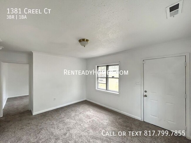 Building Photo - 1381 Creel Ct