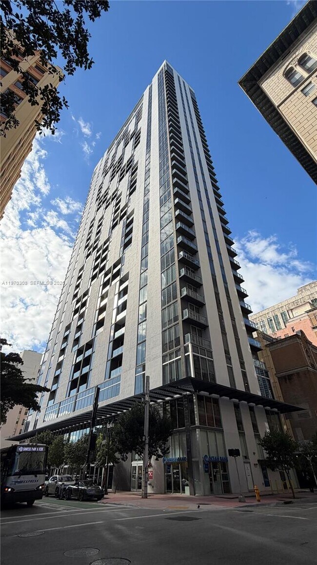 Building Photo - 151 SE 1st St