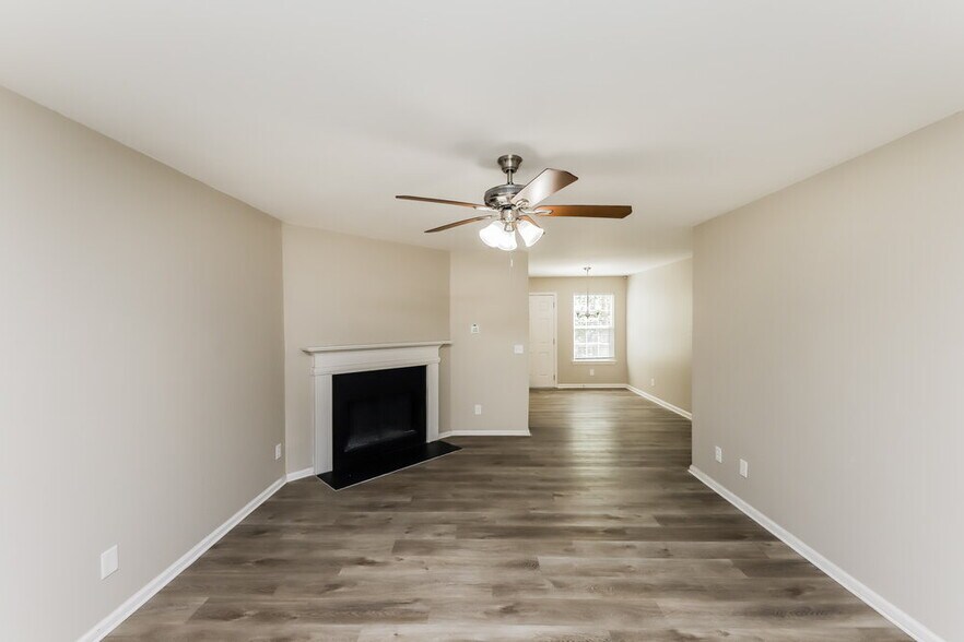 Building Photo - 4806 Brookwood Pl
