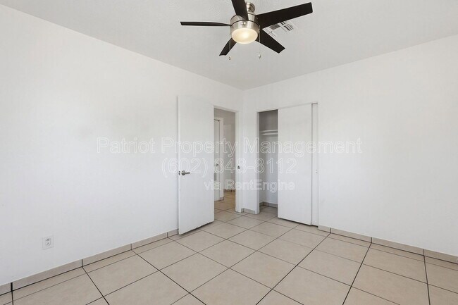 Building Photo - 6701 N 33rd Ave